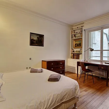 Apartment Relais Spontini Paris