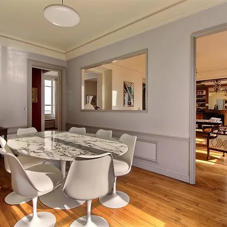Apartment Relais Spontini Paris